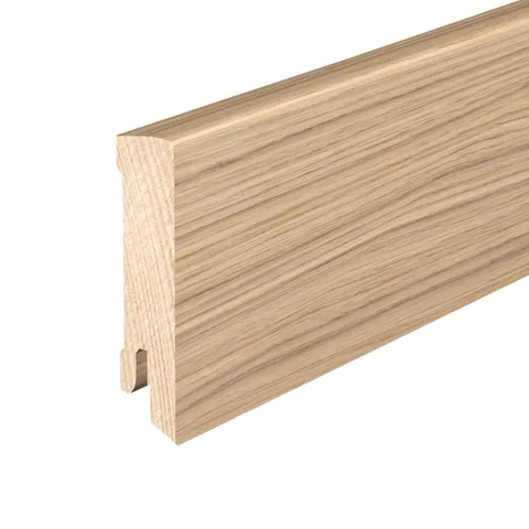 Sockelleiste 630 UM Cube Eiche lackiert
