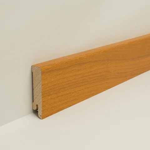 Sockelleiste furniert Eiche honig · 16 × 60 mm
