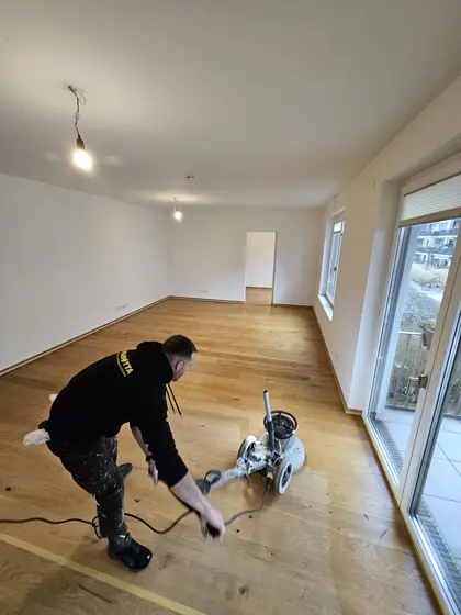 Feinarbeit an den Kanten